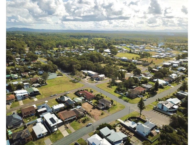 19 Jubilee Parade, Diamond Beach NSW 2430