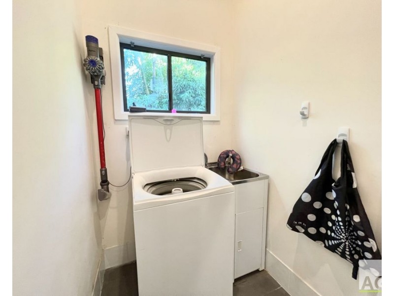 83 Blackhead Rd, Hallidays Point NSW 2430