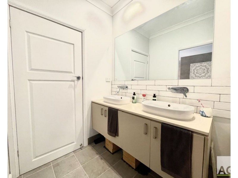 83 Blackhead Rd, Hallidays Point NSW 2430