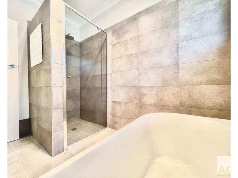 83 Blackhead Rd, Hallidays Point NSW 2430