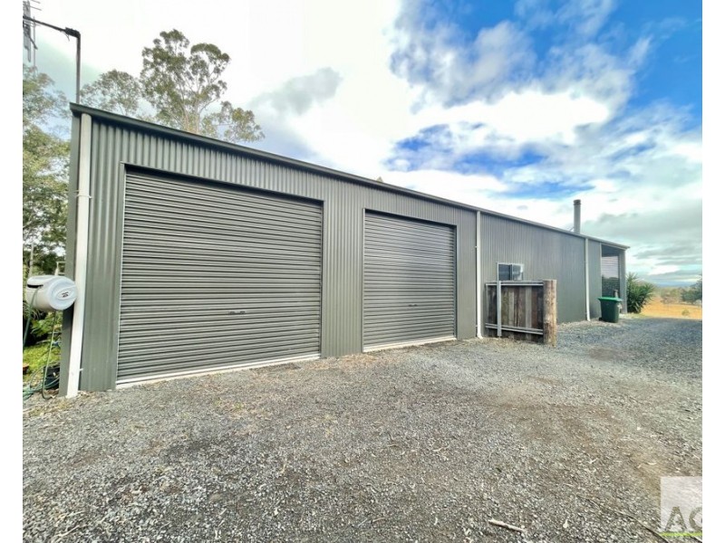 83 Blackhead Rd, Hallidays Point NSW 2430