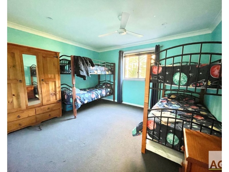 83 Blackhead Rd, Hallidays Point NSW 2430