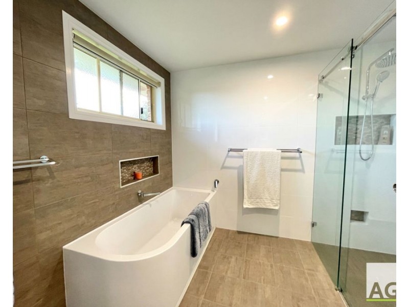 18 Chelmsbrook Drive, Rainbow Flat NSW 2430
