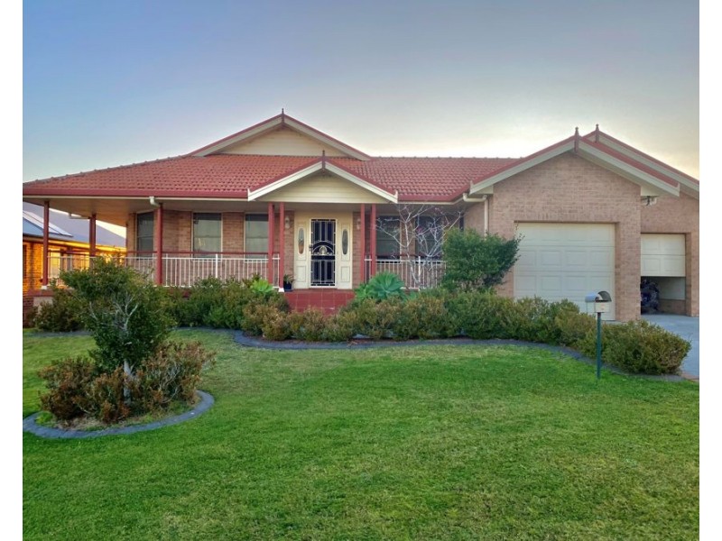6 Lakeview Way, Tallwoods Village NSW 2430