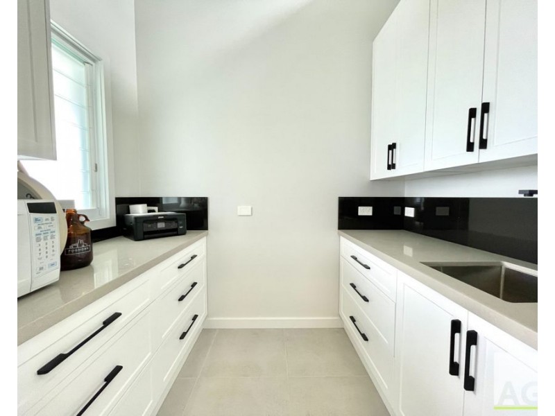 3 Azalea Cres, Tallwoods Village NSW 2430