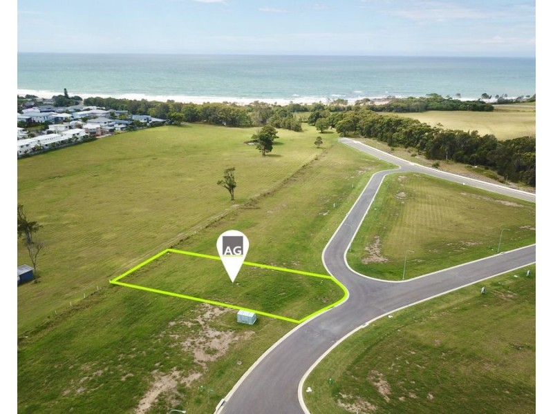 13 Ivory Street, Diamond Beach NSW 2430