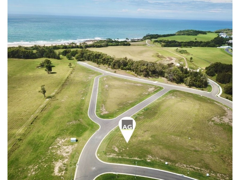 8 Platinum Street, Diamond Beach NSW 2430
