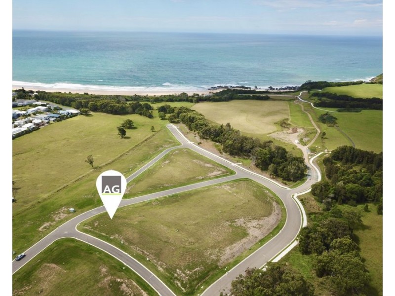 8 Platinum Street, Diamond Beach NSW 2430