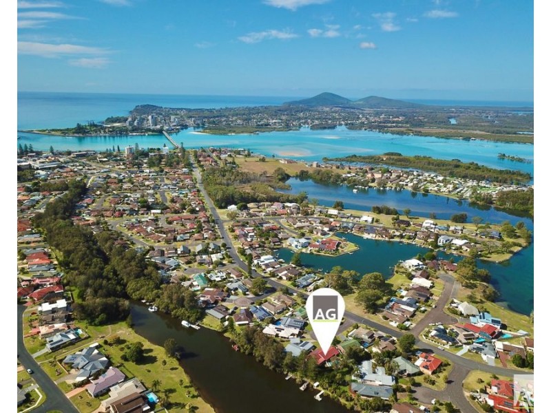 5 Harbour View Pl, Tuncurry NSW 2428