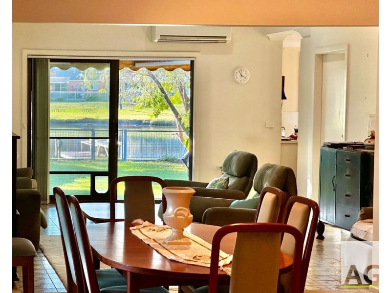5 Harbour View Pl, Tuncurry NSW 2428