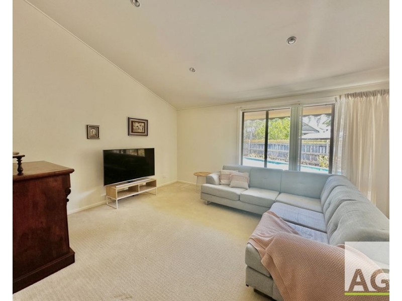 5 Harbour View Pl, Tuncurry NSW 2428