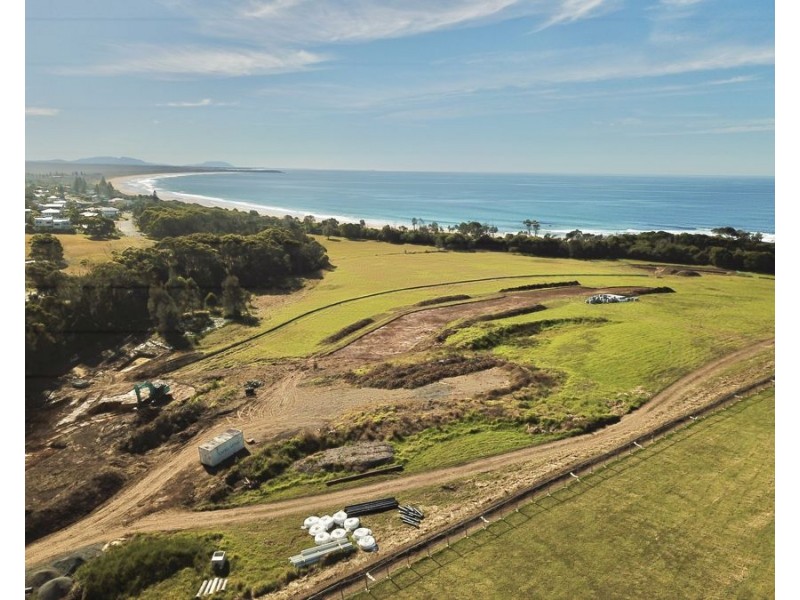210 Anchorage Way, Diamond Beach NSW 2430