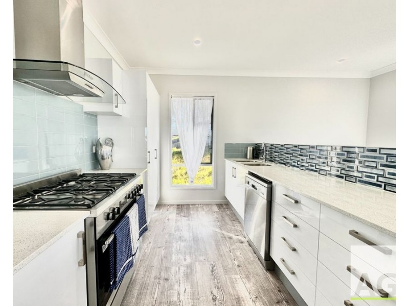 38 Scarborough Circuit, Red Head NSW 2430