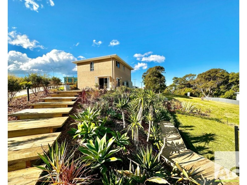 38 Scarborough Circuit, Red Head NSW 2430