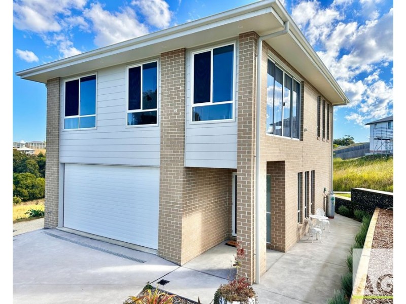 38 Scarborough Circuit, Red Head NSW 2430
