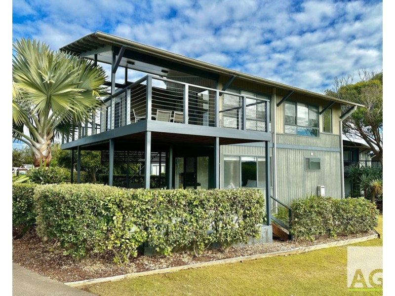 21 Whales Parade, Diamond Beach NSW 2430