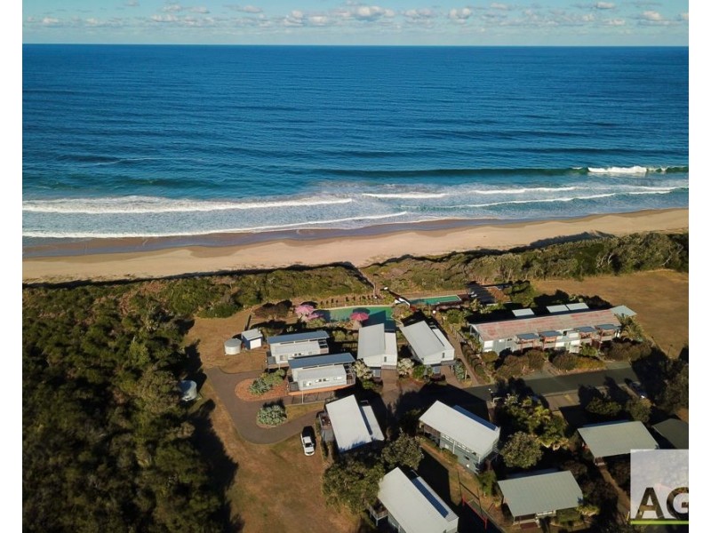 21 Whales Parade, Diamond Beach NSW 2430