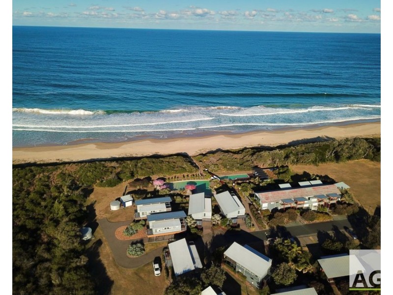 21 Whales Parade, Diamond Beach NSW 2430