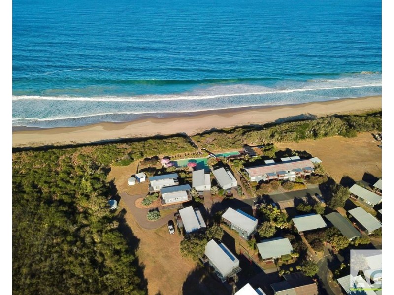 21 Whales Parade, Diamond Beach NSW 2430
