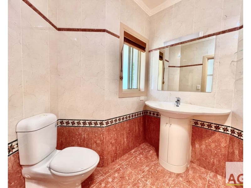 2 Baywood Drive, Black Head NSW 2430