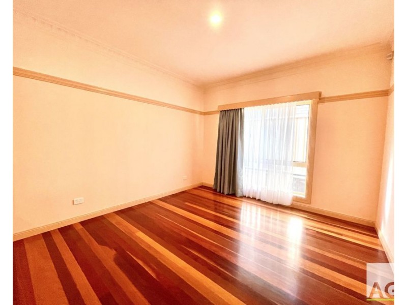 2 Baywood Drive, Black Head NSW 2430