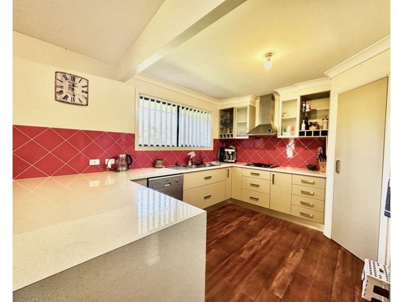 40 Diamond Beach Road, Hallidays Point NSW 2430