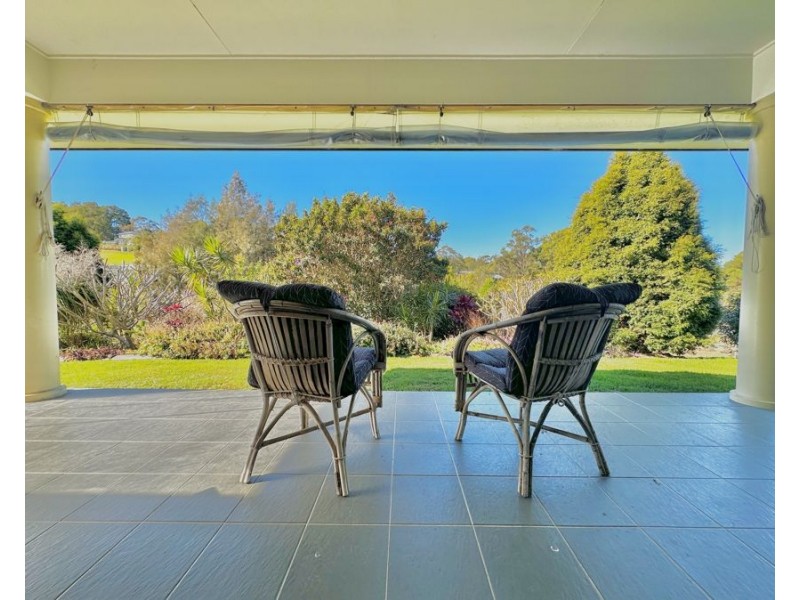 40 Diamond Beach Road, Hallidays Point NSW 2430