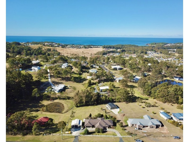 40 Diamond Beach Road, Hallidays Point NSW 2430