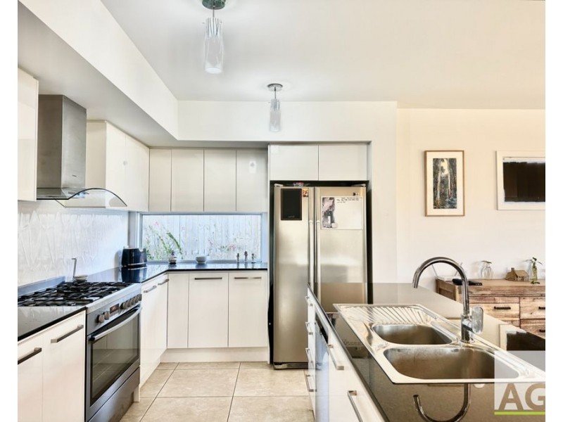4 Torquay Circuit, Red Head NSW 2430