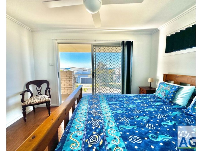 4 Torquay Circuit, Red Head NSW 2430