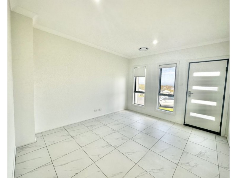 2/14 Shores Cres, Diamond Beach NSW 2430