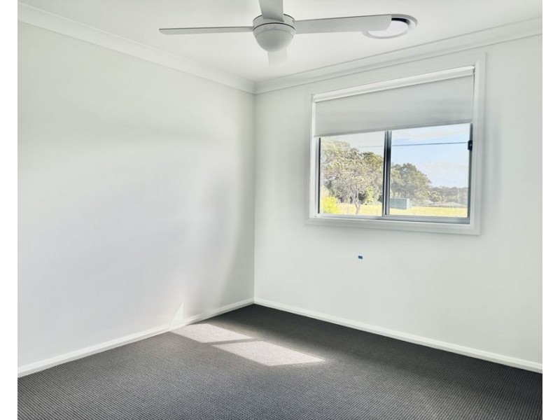 2/14 Shores Cres, Diamond Beach NSW 2430