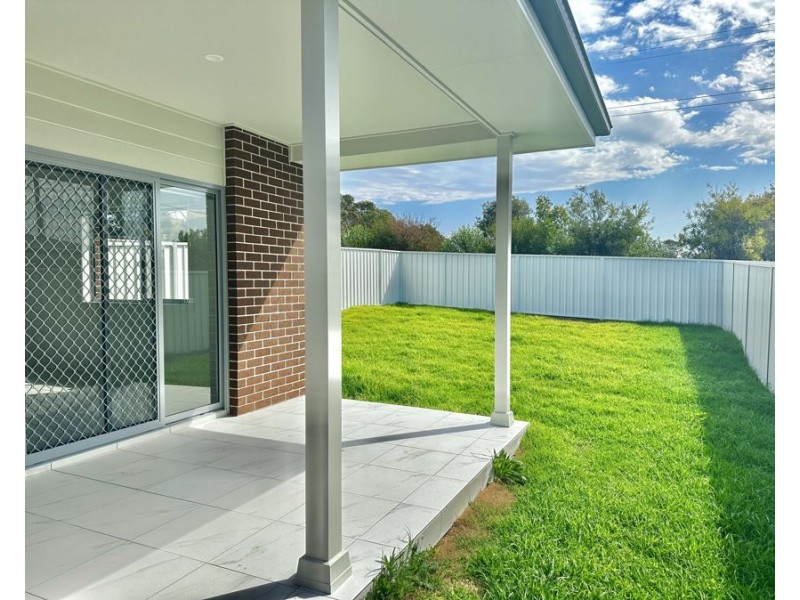 2/14 Shores Cres, Diamond Beach NSW 2430