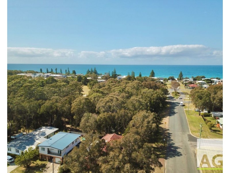 3 Gary Road, Diamond Beach NSW 2430