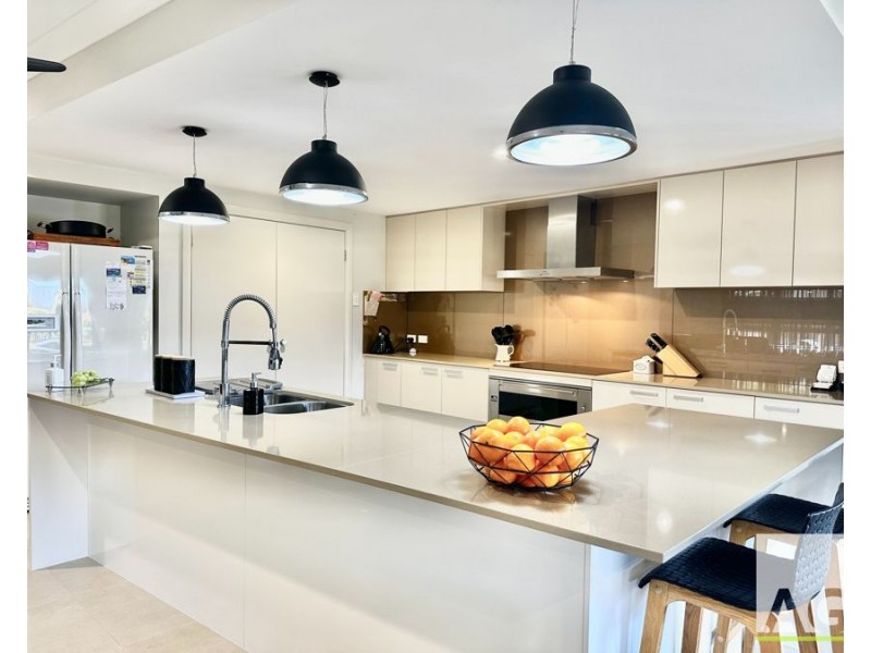 46 Scarborough Circuit, Red Head NSW 2430
