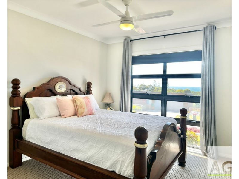 46 Scarborough Circuit, Red Head NSW 2430