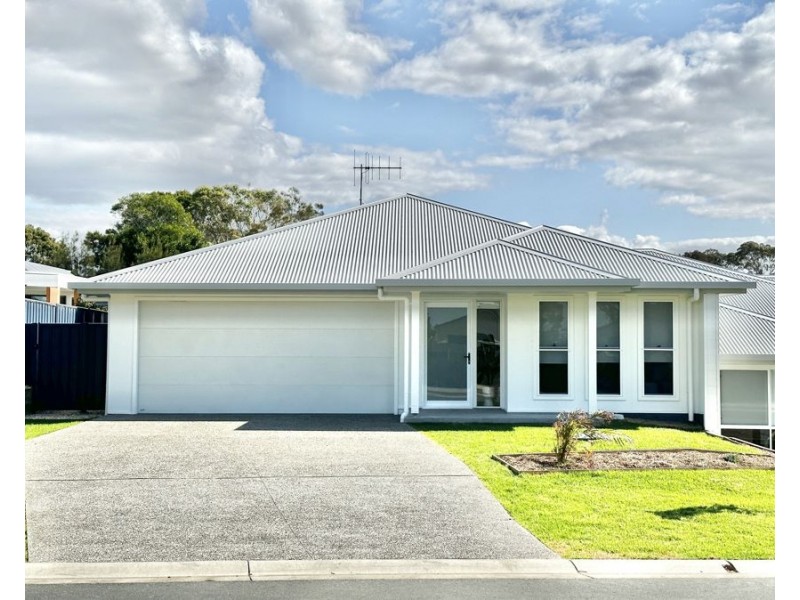 72 Anniversary Drive, Diamond Beach NSW 2430