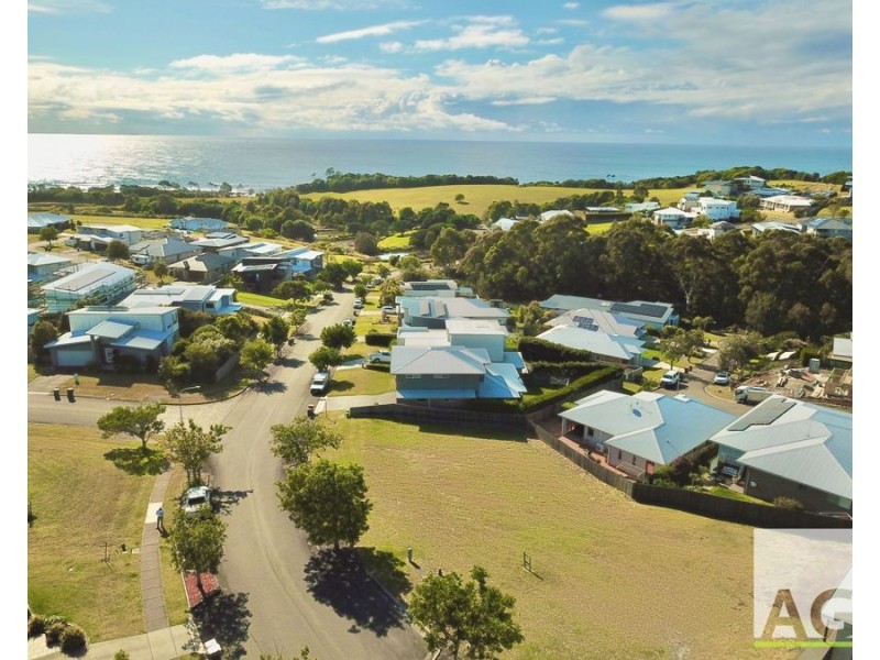 27 Cottesloe, Red Head NSW 2430