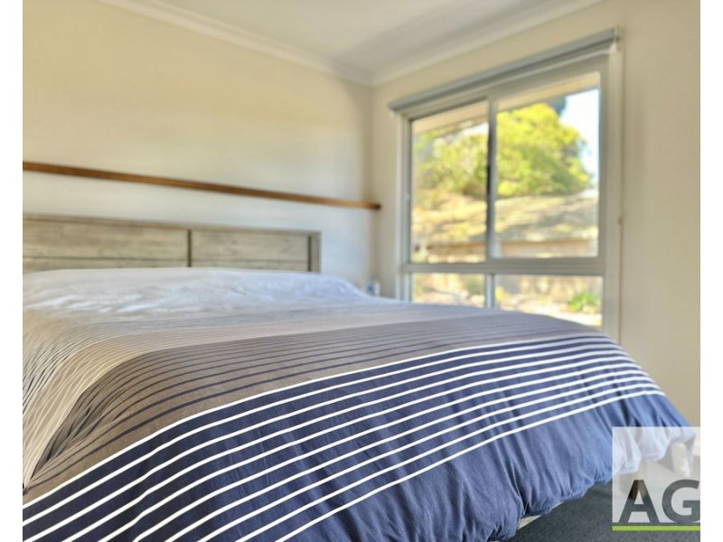 5 Camellia Close, Tallwoods Village NSW 2430