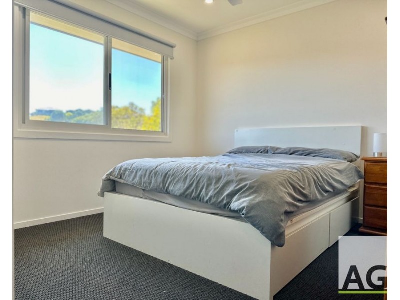 5 Camellia Close, Tallwoods Village NSW 2430