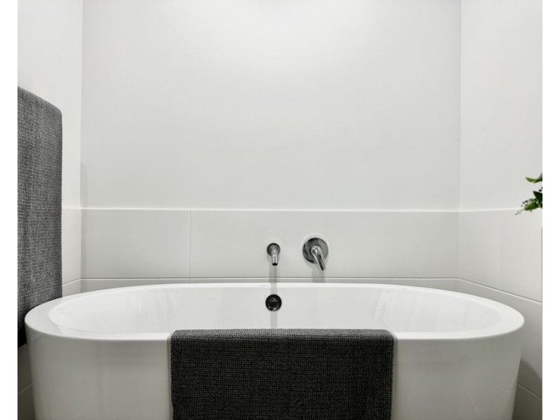 1/72 Anniversary Drive, Diamond Beach NSW 2430