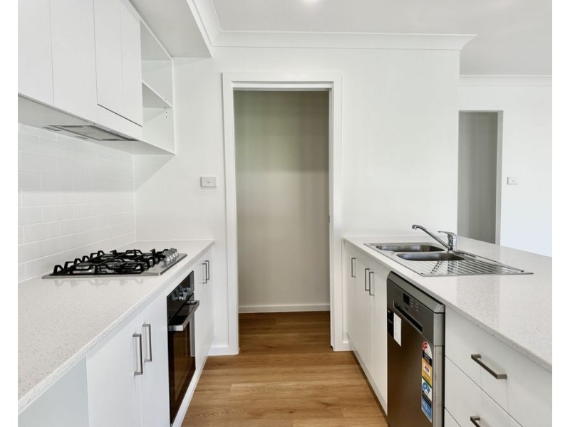 2/72 Anniversary Drive, Diamond Beach NSW 2430