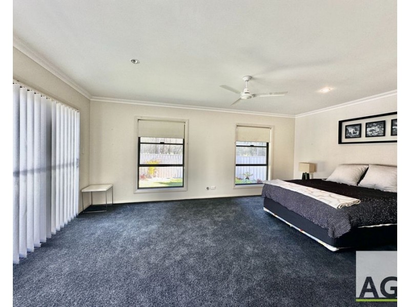 30 Bellevue Pl, Black Head NSW 2430