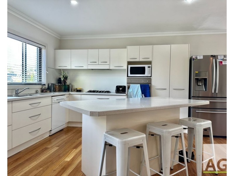 30 Bellevue Pl, Black Head NSW 2430