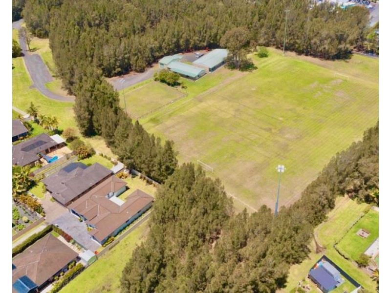 30 Bellevue Pl, Black Head NSW 2430