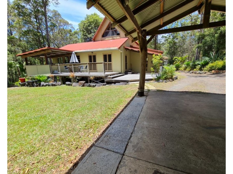 21 Figtree Drive, Diamond Beach NSW 2430