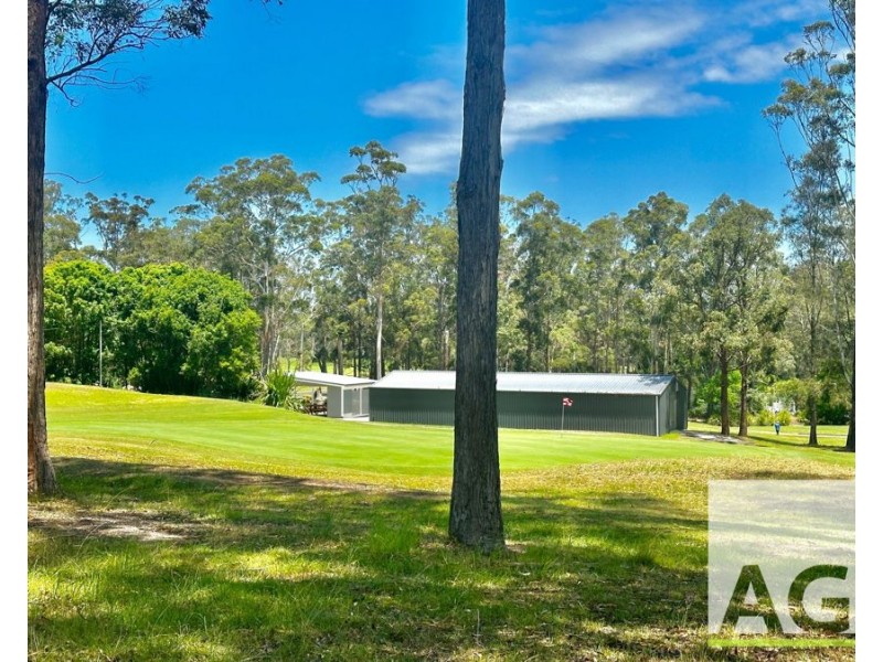 8 Hilltop Parkway, Tallwoods Village NSW 2430