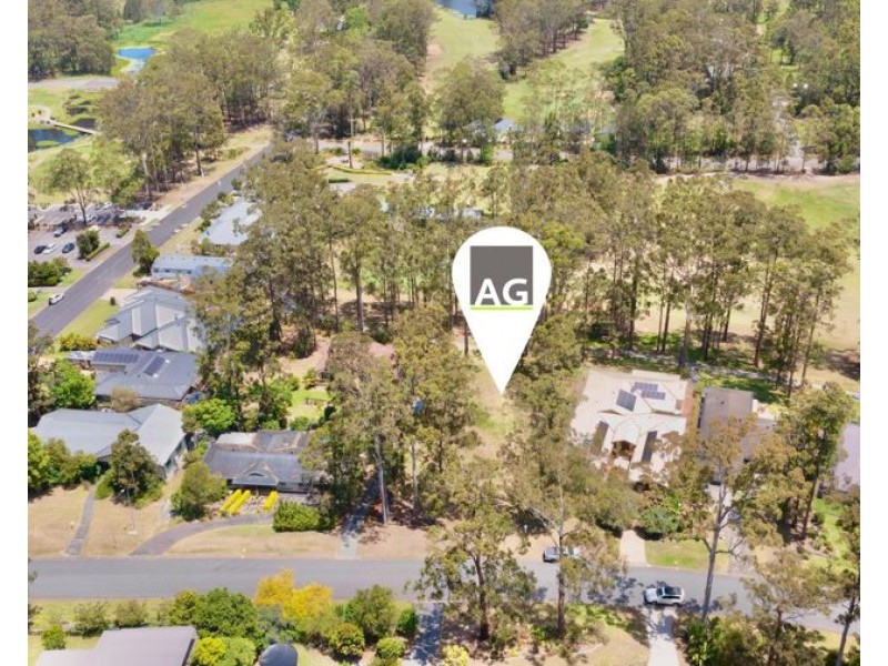 8 Hilltop Parkway, Tallwoods Village NSW 2430