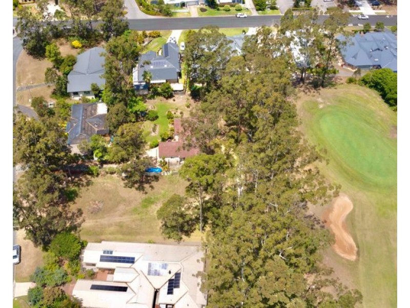 8 Hilltop Parkway, Tallwoods Village NSW 2430