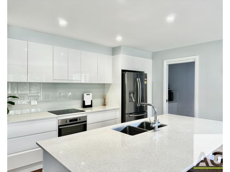 9 The Fairway, Tallwoods Village NSW 2430